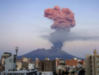 地震致日本鹿儿岛火山喷发：两公里内可能“天降落石”！